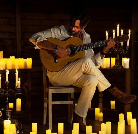 Gallery photo 13 of Emilio Modern Gypsy-Flamenco Fusión