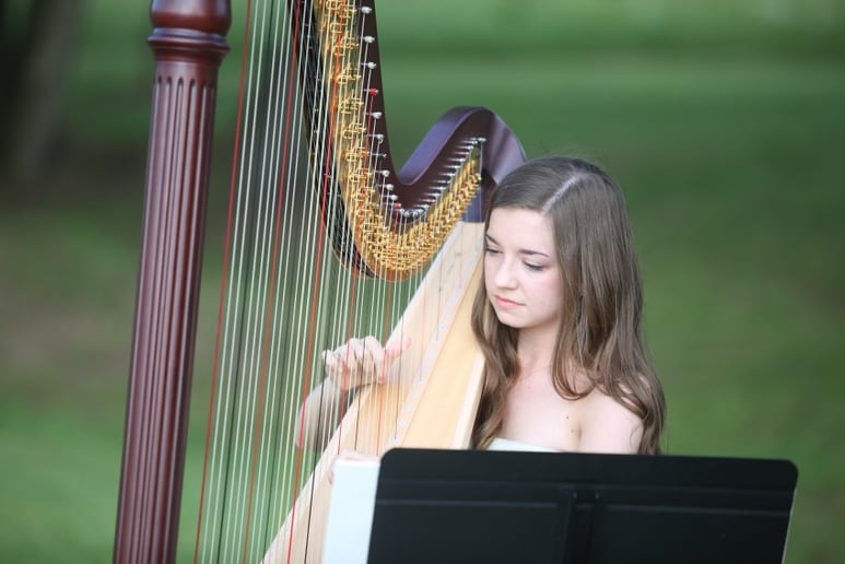 Gallery photo 4 of Emily Duncan - Harpist