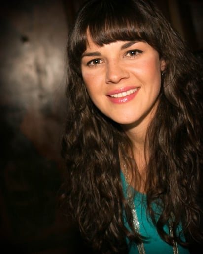 Gallery photo 5 of Emily Day