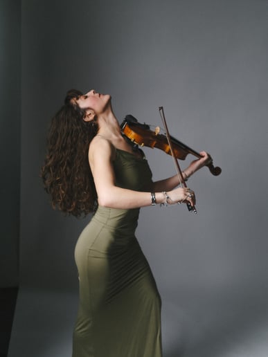 Gallery photo 3 of Emily Sclar Music