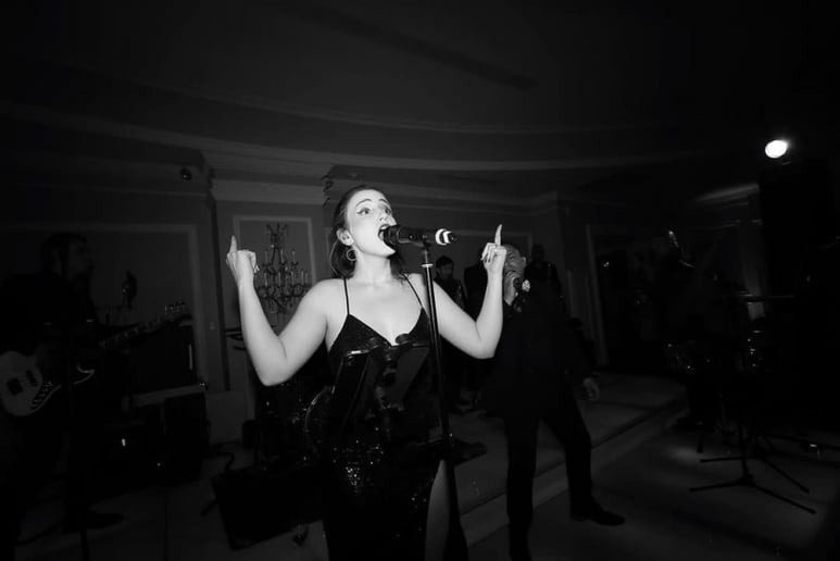 Gallery photo 6 of Emily Wronski - Rockstar Wedding Singer