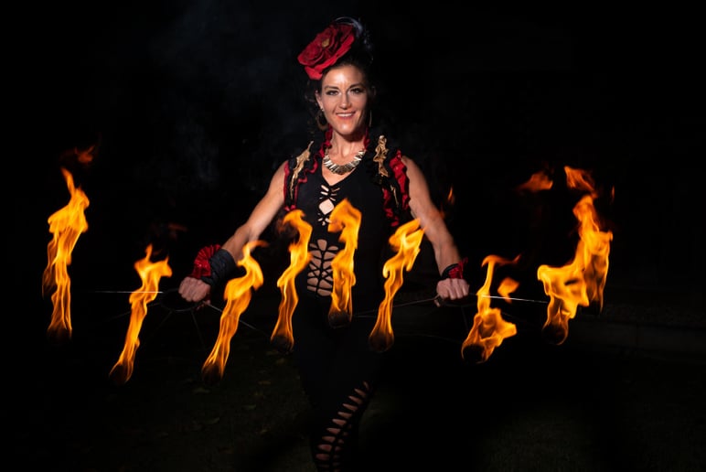 Gallery photo 6 of Emotiv Dance