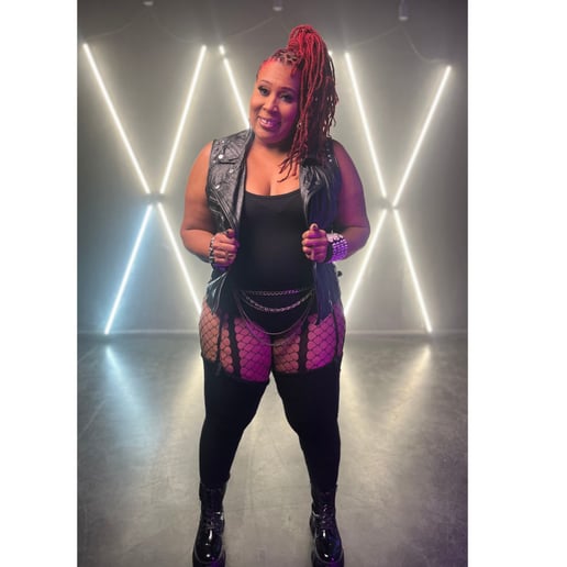Gallery photo 5 of Empress J