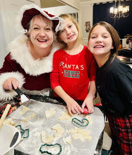 Gallery photo 1 of ENC Santa & Mrs. Claus