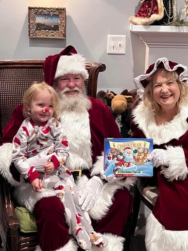Gallery photo 5 of ENC Santa & Mrs. Claus