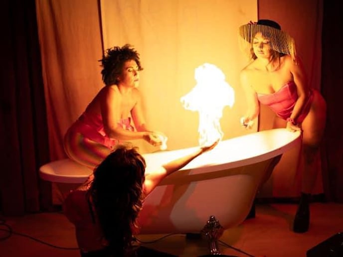 Gallery photo 20 of Xōchi Divine - The Goddess of Burlesque & Fire Dance