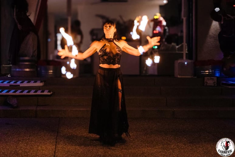 Gallery photo 4 of Xōchi Divine - The Goddess of Burlesque & Fire Dance