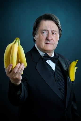 Gallery photo 1 of Engaging Live Magic and Puzzles