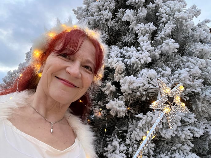 Gallery photo 7 of Enlightening Tarot Readings