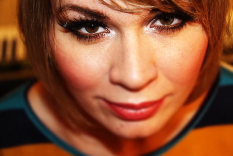 Gallery photo 3 of Entertainer Diana Turner