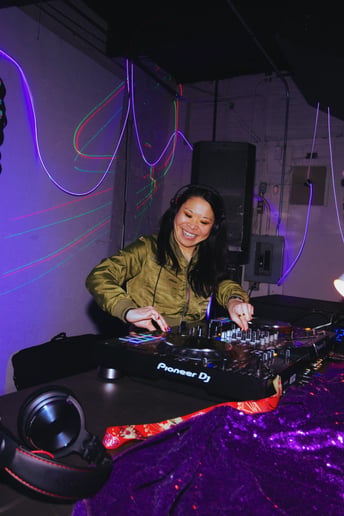 Gallery photo 3 of DJ Panda