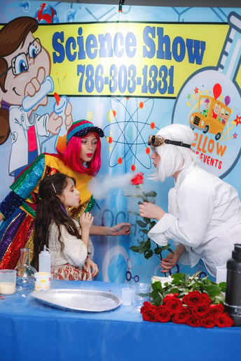 Gallery photo 3 of Entertainment for kids ,balloons Decor