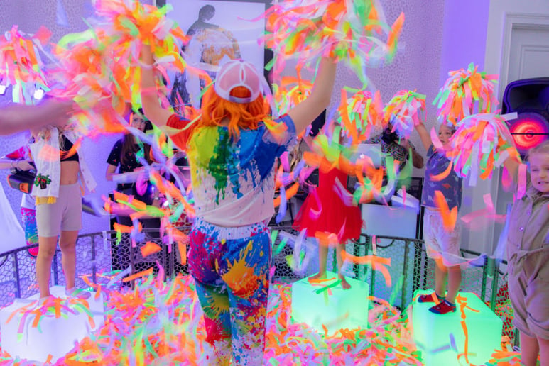 Gallery photo 4 of Entertainment for kids ,balloons Decor