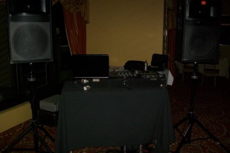 Gallery photo 3 of Entertainment Unlimited - Mobile D.J. Service