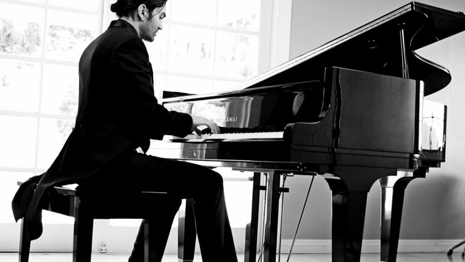 Gallery photo 8 of Entertainment with Elegance
