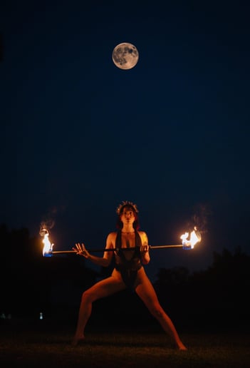 Gallery photo 9 of Entrancing dance