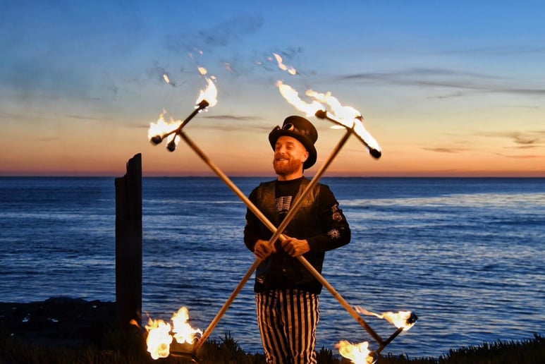 Gallery photo 3 of Daniel Dragonstaff