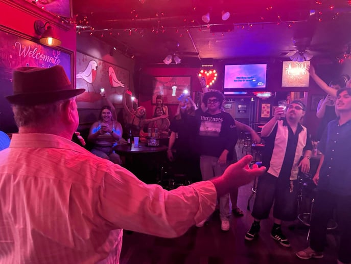 Gallery photo 1 of Epic Karaoke