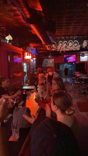 Gallery photo 3 of Epic Karaoke