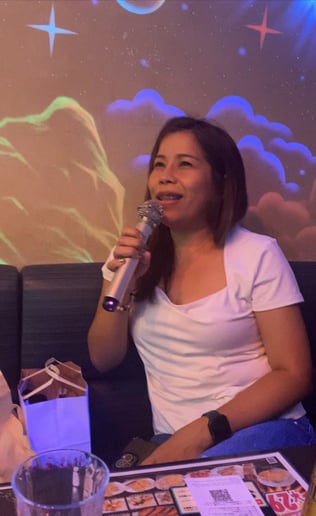 Gallery photo 4 of Epic Karaoke