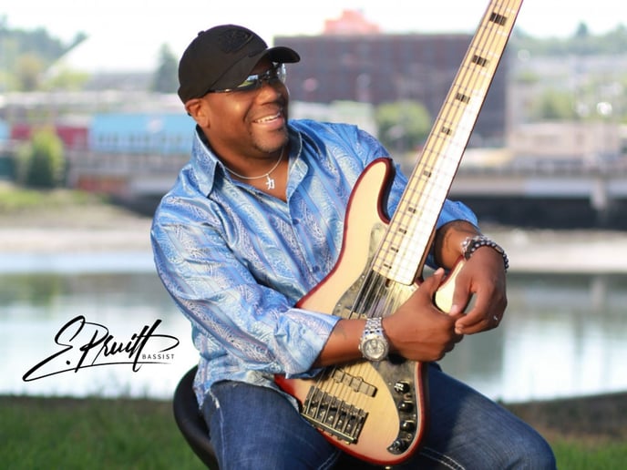 Gallery photo 4 of E.Pruitt Bassist