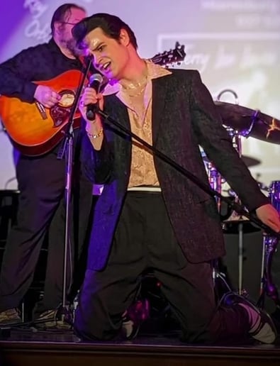 Gallery photo 1 of Ryan Rose