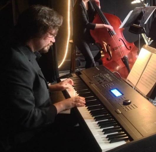 Gallery photo 1 of Eric Pazdziora - Piano
