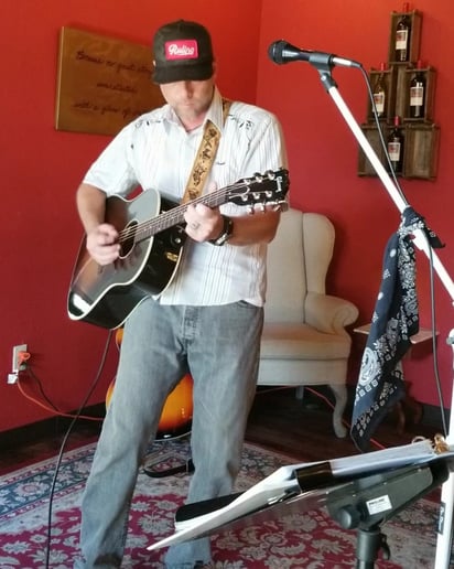 Gallery photo 1 of Erik Andersen