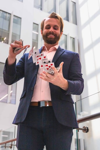 Gallery photo 9 of Erik Helgeson Magic