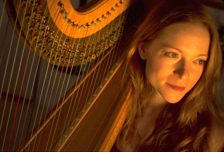 Gallery photo 9 of Erin Hill - Harpist & Singer
