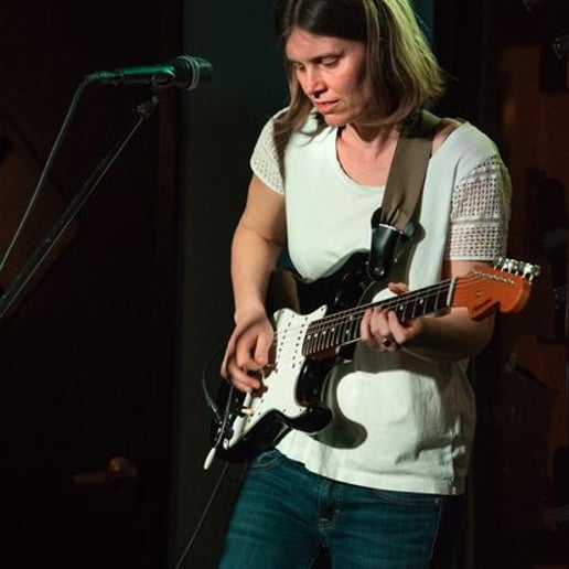 Gallery photo 3 of Erin Hobson