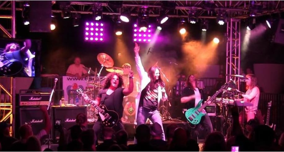 Gallery photo 5 of Escape: The Journey Tribute Band