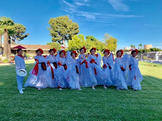 Gallery photo 5 of Esperanza Flores Ballet Folklorico Dance