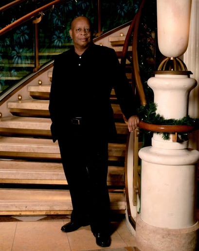 Gallery photo 1 of Essence