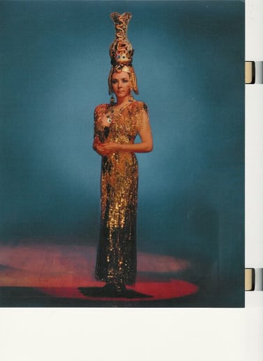 Gallery photo 1 of Janie as Elizabeth Taylor