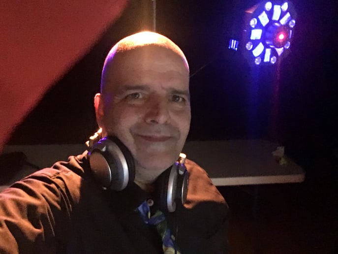 Gallery photo 6 of DJ Johnny Johnson