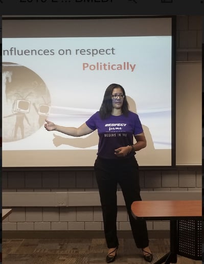 Gallery photo 7 of Dr. Lisa Raymond, Ethics2Talk, LLC
