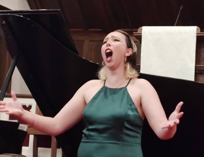 Gallery photo 2 of Eva May Pierce, Soprano