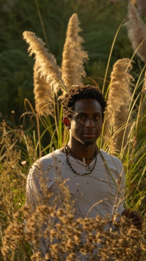 Gallery photo 1 of Evan Cristo