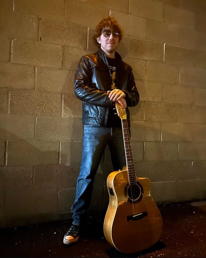 Gallery photo 3 of Evan Joffred