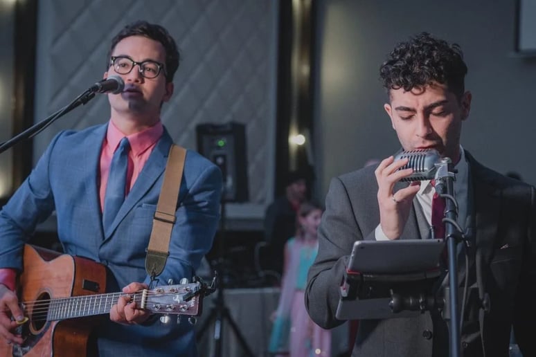 Gallery photo 9 of Fast & Loose Band: Covers and Weddings