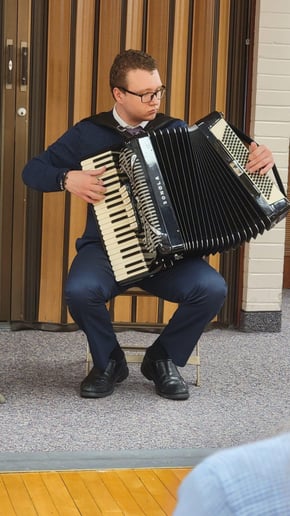 Gallery photo 7 of Evan’s Accordion