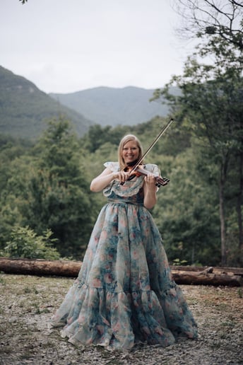Gallery photo 1 of Evelyn's Music - Professional Piano and Violin