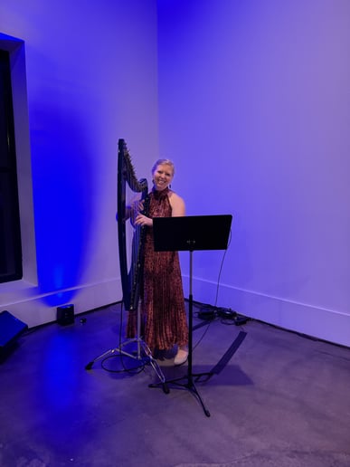 Gallery photo 3 of Evelyn's Music - Professional Piano and Violin