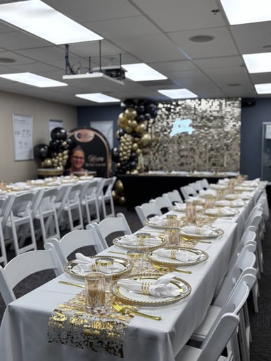 Gallery photo 5 of Party in the USA