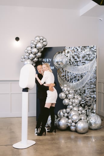 Gallery photo 7 of Party in the USA
