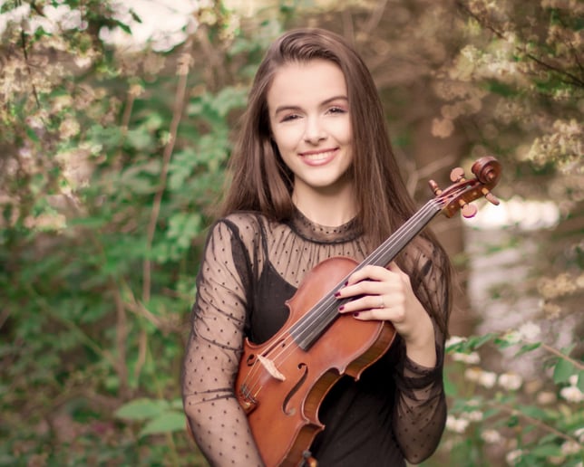 Gallery photo 2 of Event + Recording Violinist
