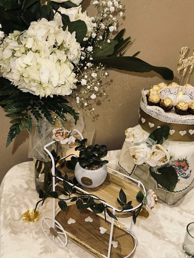 Gallery photo 1 of Cathy Luciani Event Services
