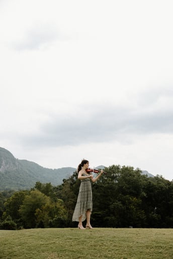 Gallery photo 1 of Bayley Tuttle Event Violinist