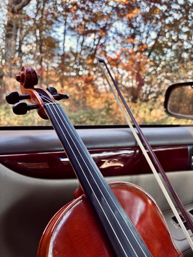Gallery photo 4 of Bayley Tuttle Event Violinist